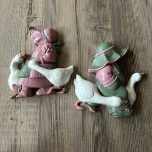 Vintage Style Pink and Green goose Wall Decor